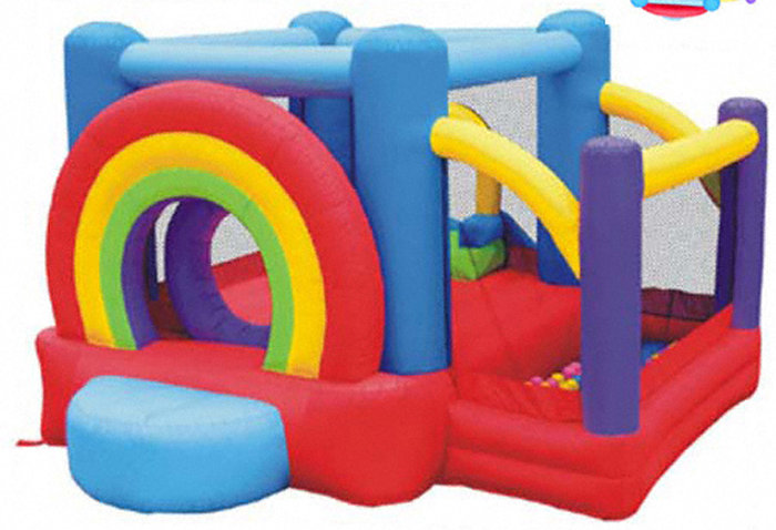 Lucky Rainbow Bounce House