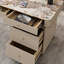 Bureau haut de gamme minimaliste et minimaliste-256573318