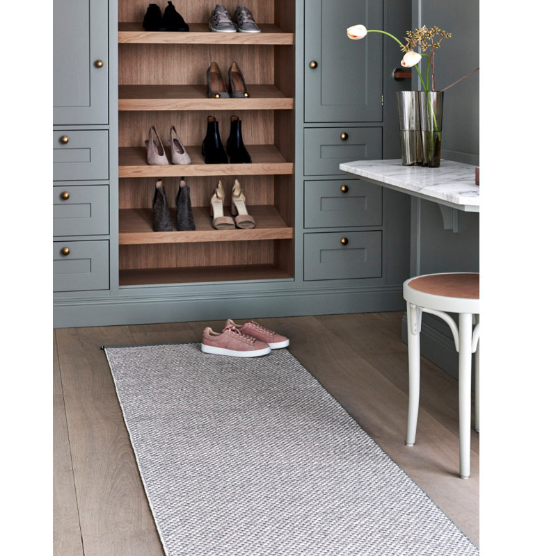 Effi Area Rug in Army/Gray, Rectangle 2' x 4'