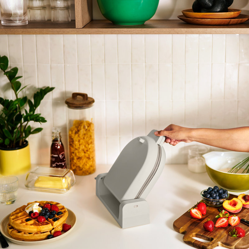 Bella Flip-N-Store Ceramic Waffle Maker, Oatmilk