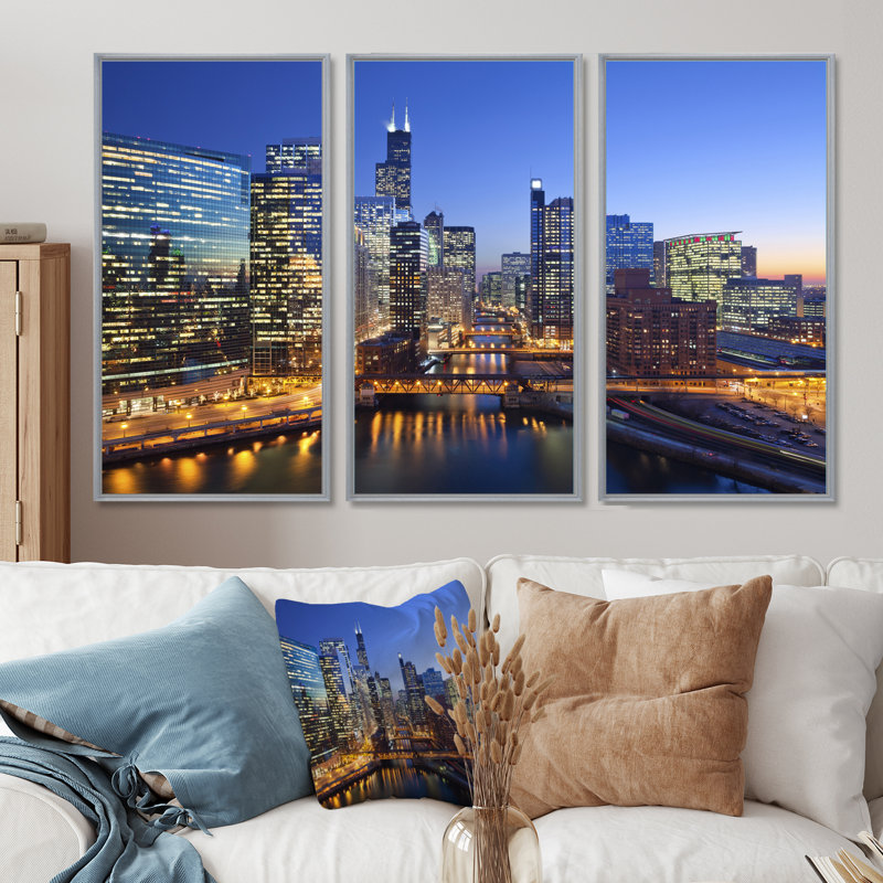 Chicago River with Bridges at Sunset - 3 pièces, cadre photo flottant sur toile, H 32 po x l 48 po, Argent