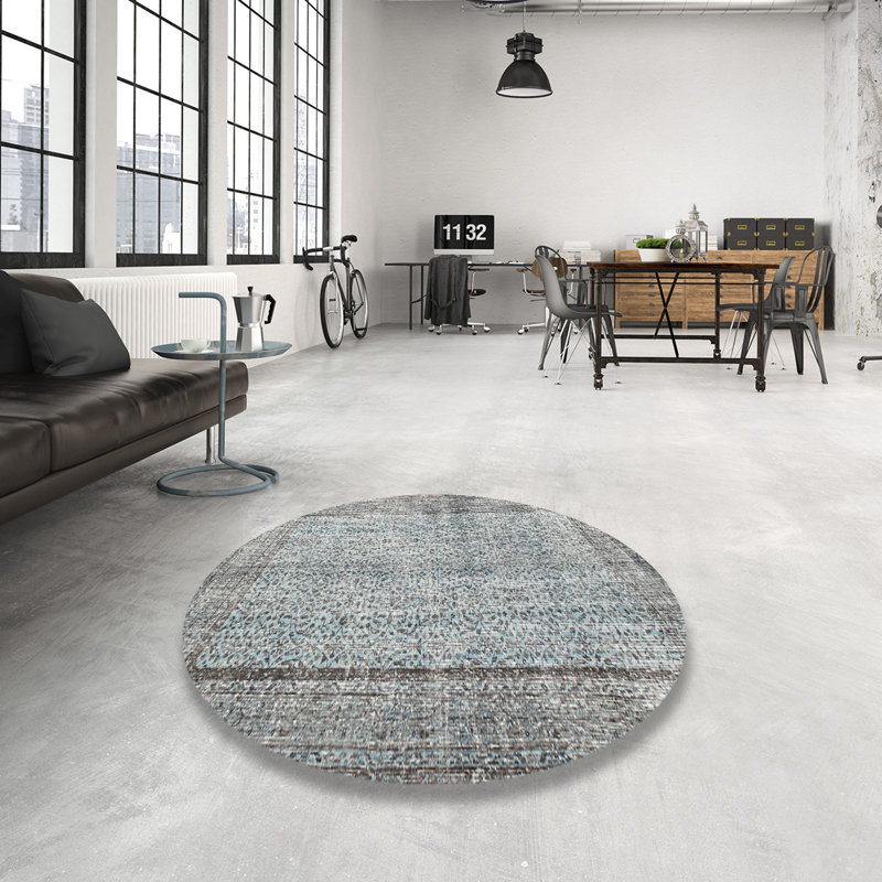 Oriental Indoor Rug, Round 5'