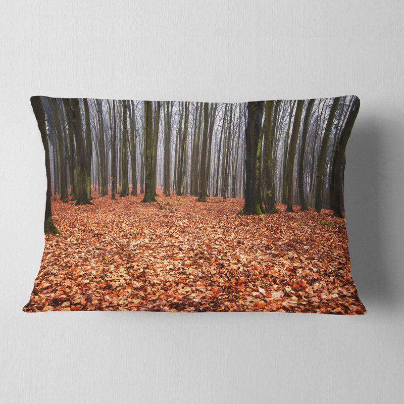 Coussin Enchanted and Magical Fall Forest