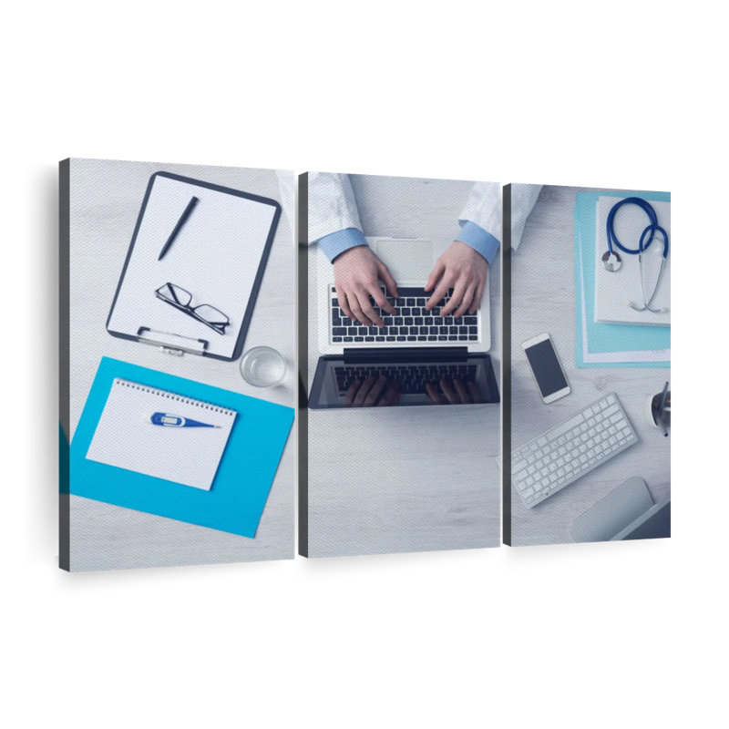 «Holiday Doctor» sur toile, H 32 po x l 50 po x P 1,25 po