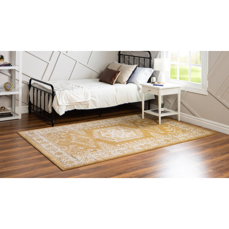 Vern Oriental Area Rug, Rectangle 9' x 12'2", Gold