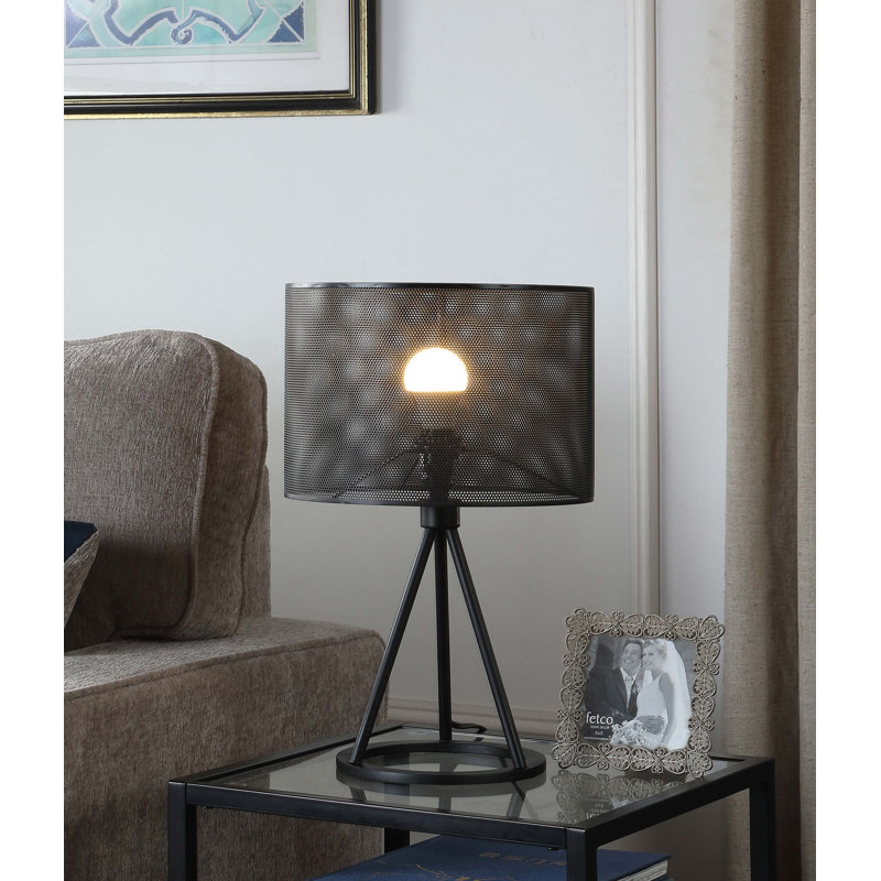 Miky Metal Tripod Lamp