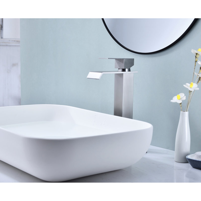 Robinet pour salle de bain à poignée simple en nickel brossé, avec débit de 1,2 gallon par minute, bonde escamotable, pour une longue durée de vie