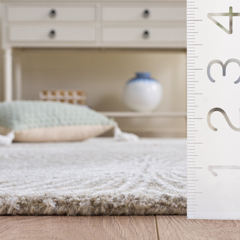 Glamour 611 Hand Tufted 55% Wool; 35% Viscose; 10% Cotton Floral Rug, Rectangle 4' x 6'