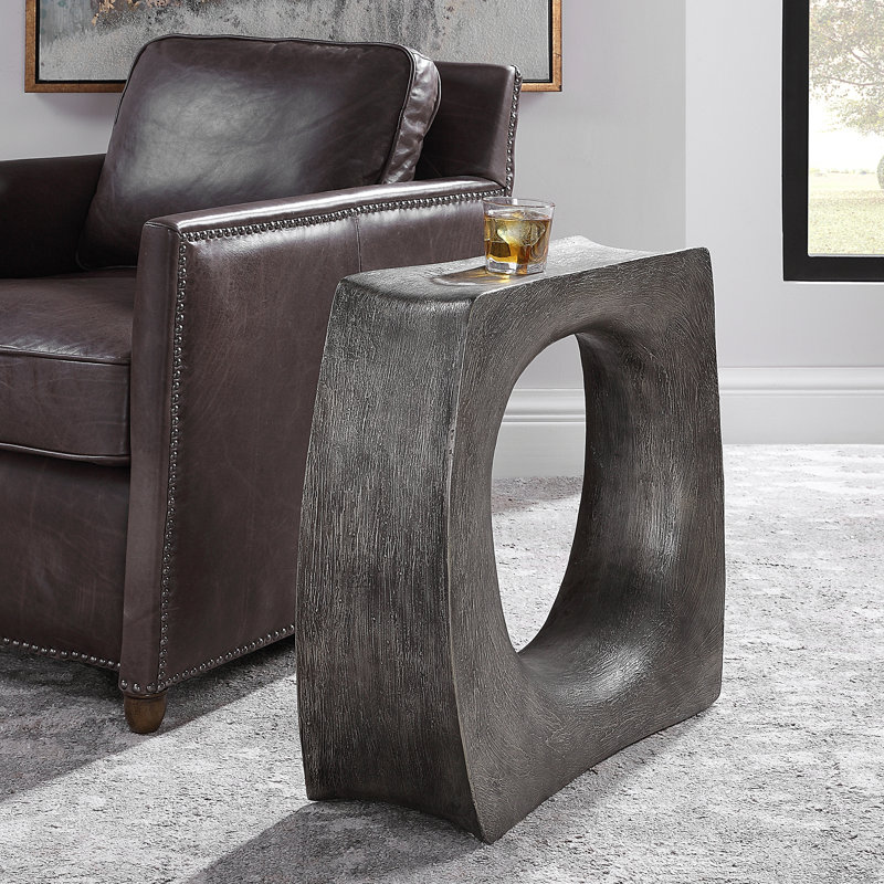 Newenton End Table