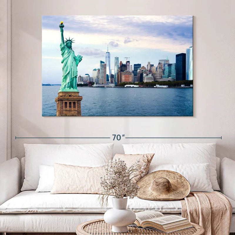 Ravi NYC Wonders, H 34 po x l 51 po