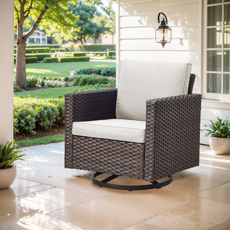 Ensemble de chaises et de table d'appoint pivotante en osier et coussins 4 po Naresa, Beige, Brun