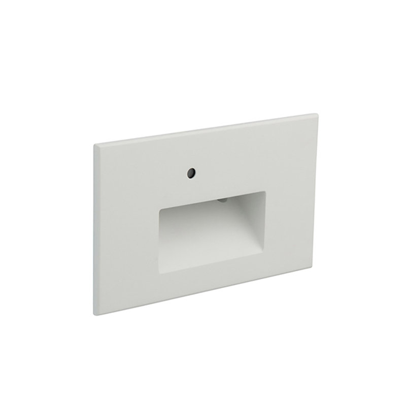 White Dimmable LED Metal Step Light with Photocell