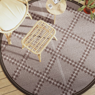 Round Allar Area Rug