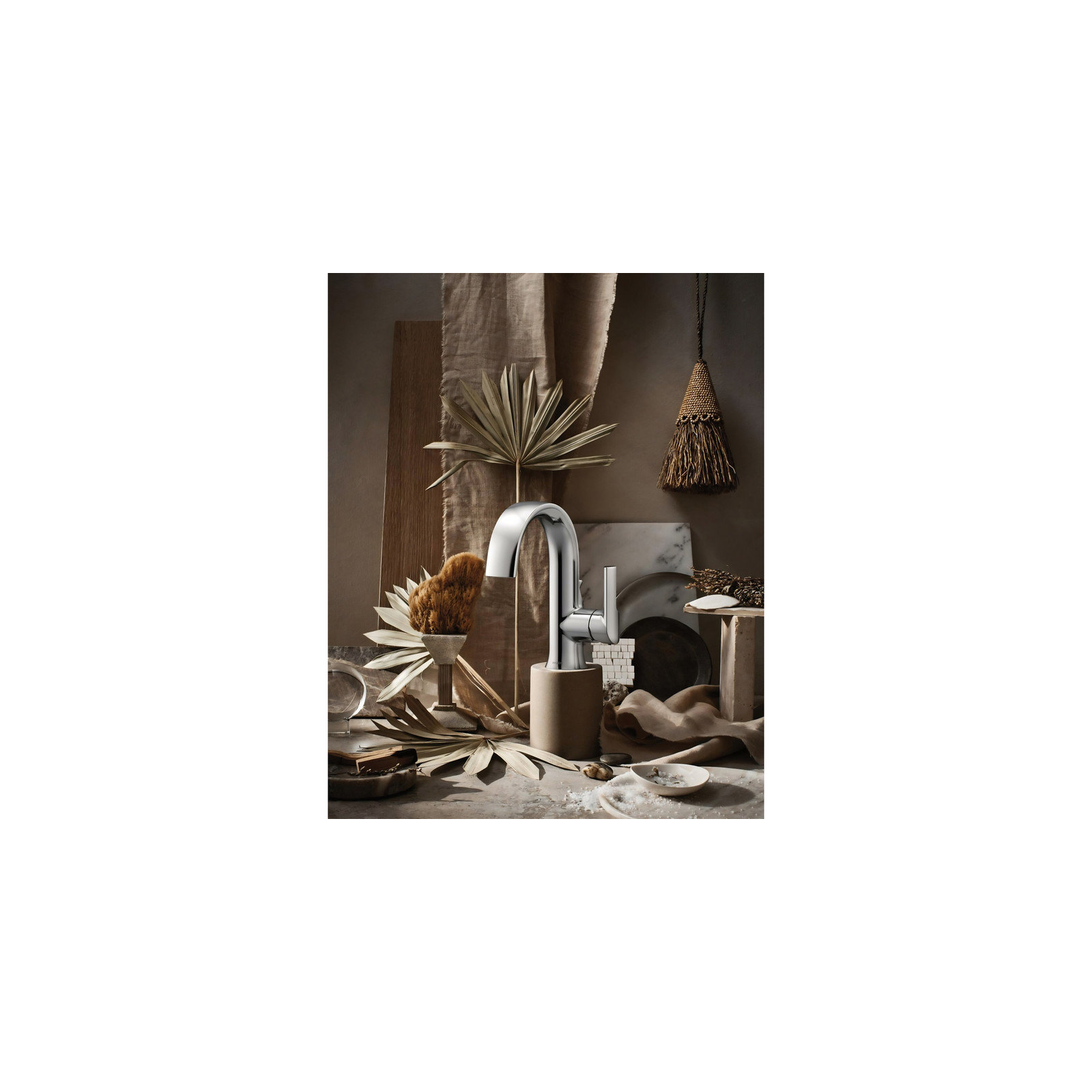 Doux Single Hole Bathroom Faucet with Drain Assembly, Chrome