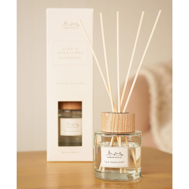 Reed Diffusers And Sticks, Fuity/Fresh