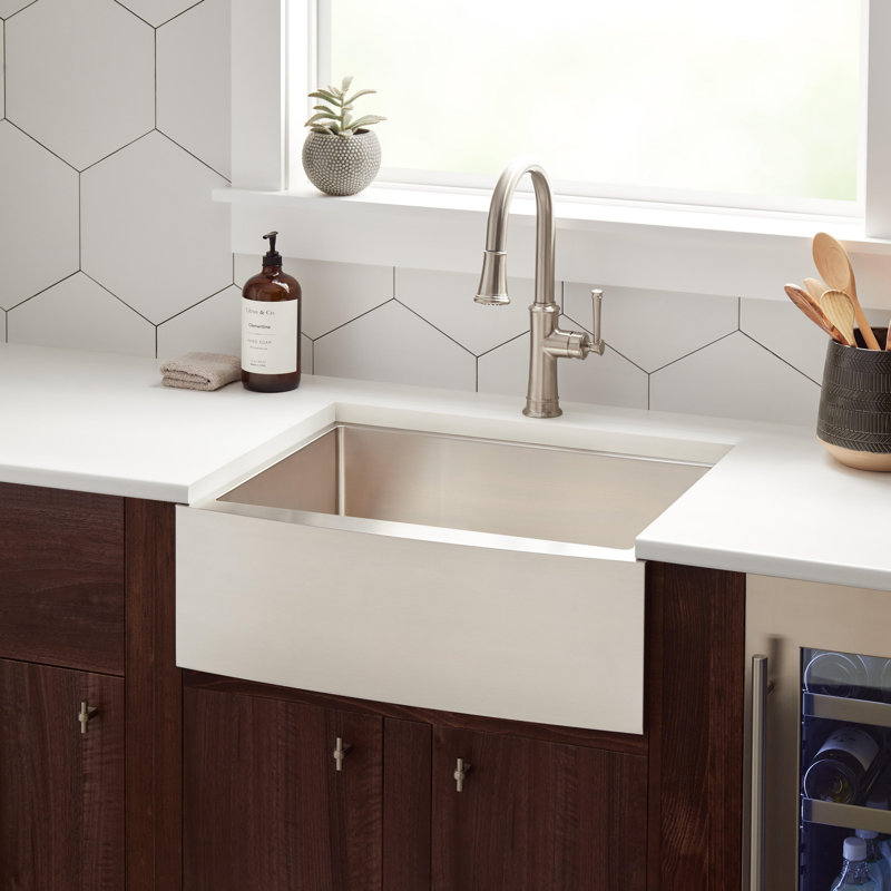 Fournier 30" Farmhouse / Apron Kitchen Sink