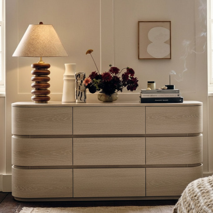 Commode en bois massif Ipina, Naturel