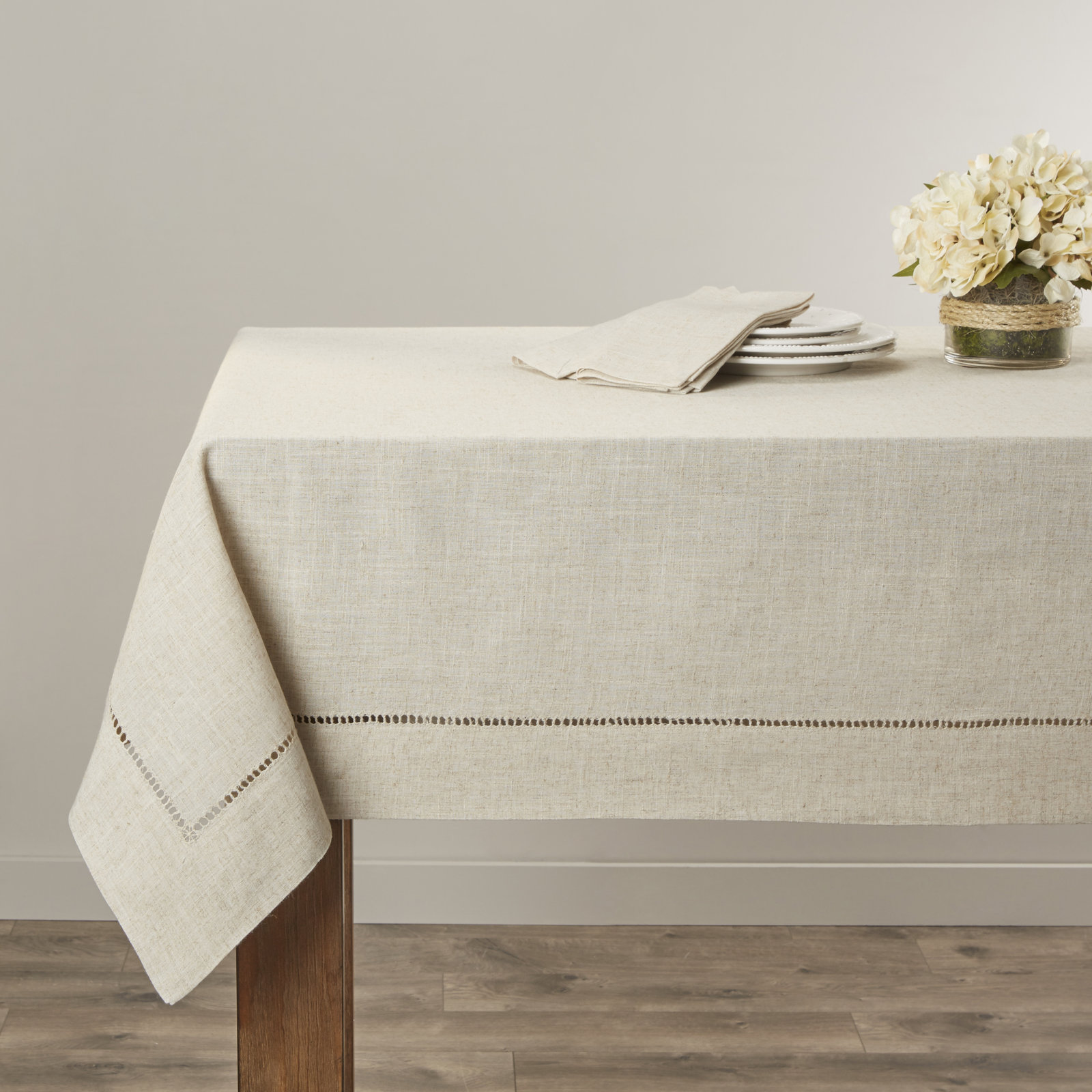 Cowen Tablecloth, 120" x 65"
