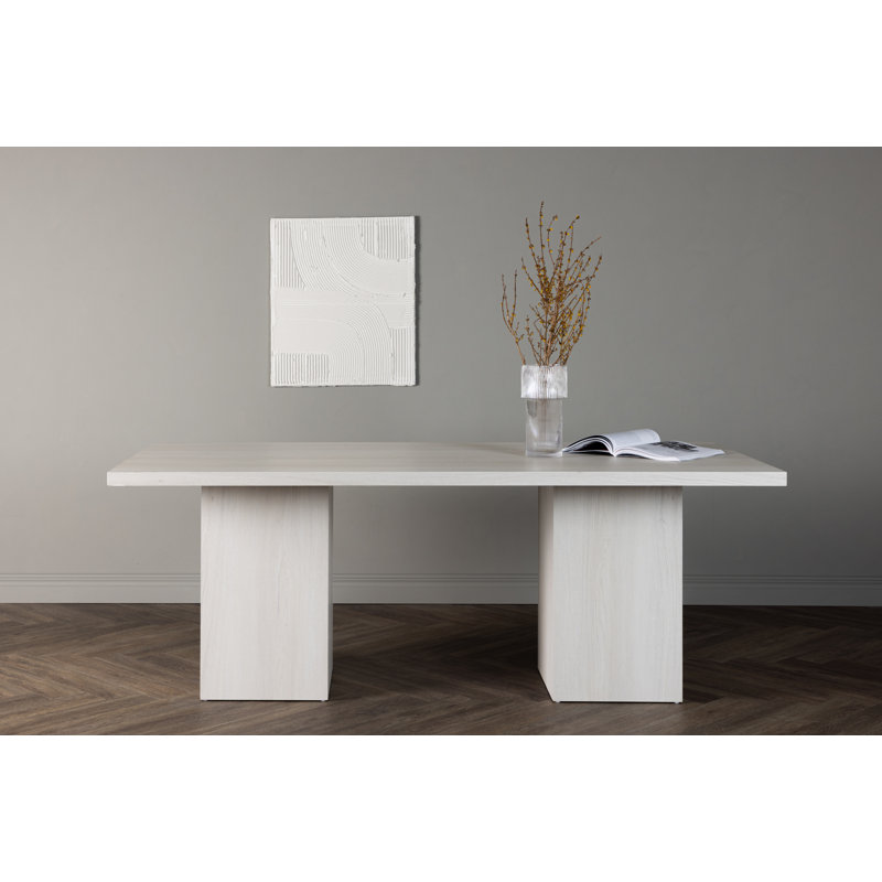 Nisrin Dining Table