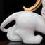 Élégante figurine en porcelaine blanche Pi Xiu pour la prospérité