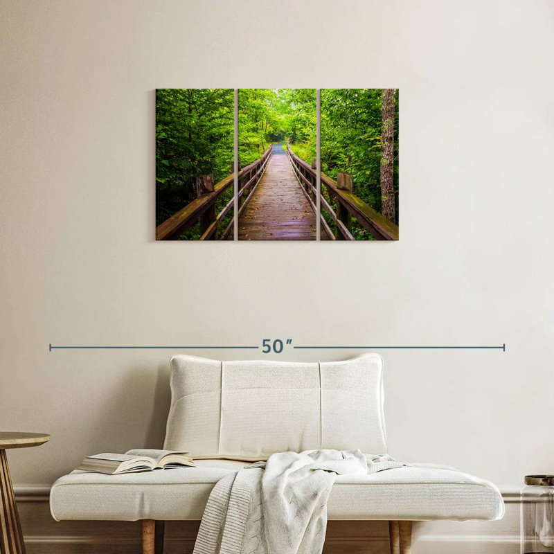 Lilie Limberlost Trail, 20" H x 33" W