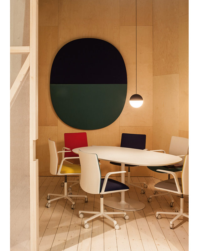 Dizzie Dining Table by Lievore Altherr Molina, 29.125" H x 71.625" L x 39.375" W