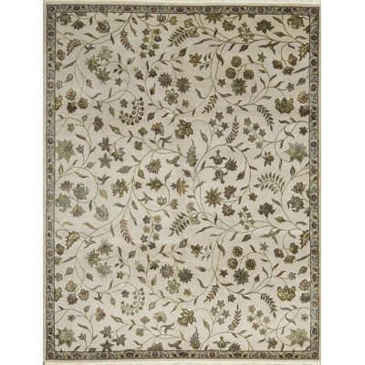Hand-Knotted High-Quality Ivory Area Rug