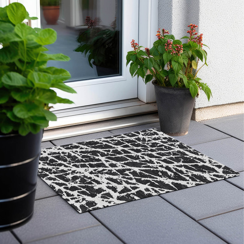 Kyrie Abstract Indoor / Outdoor Rug, Rectangle 1'8" x 2'6"