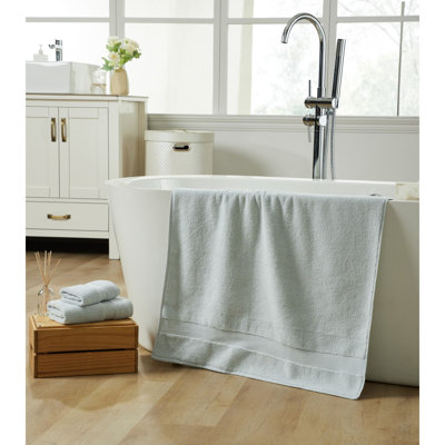 Splash Ultra Soft 100% Cotton Highly Absorbent & Zero Twist, Breathable & Lightweight 550 GSM Luxurious Towel Set