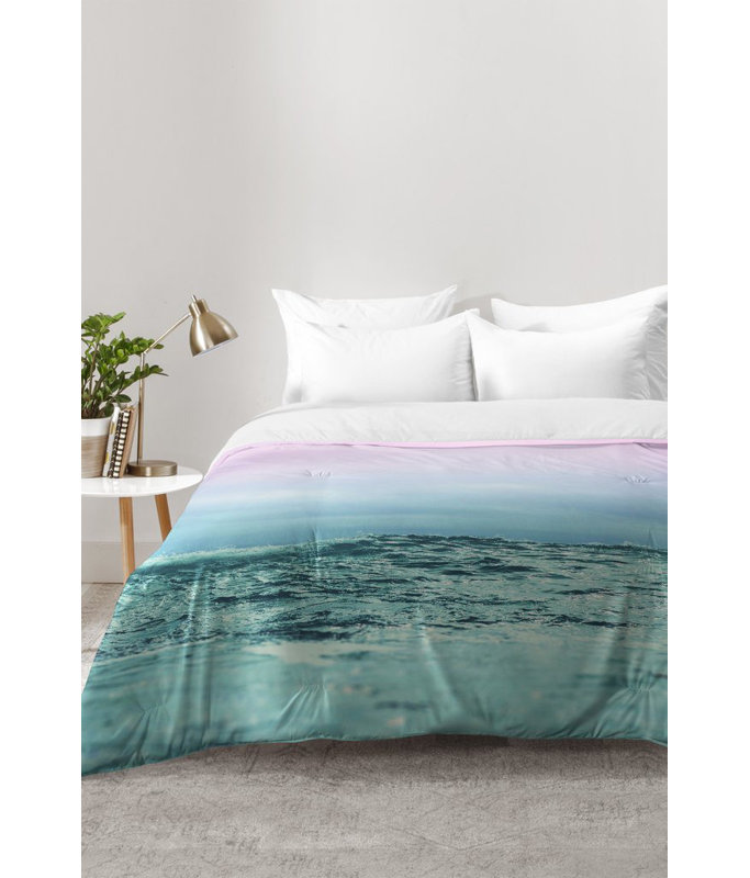 Leah Flores Coastal Polyester Comforter, King Comforter + 2 King Shams