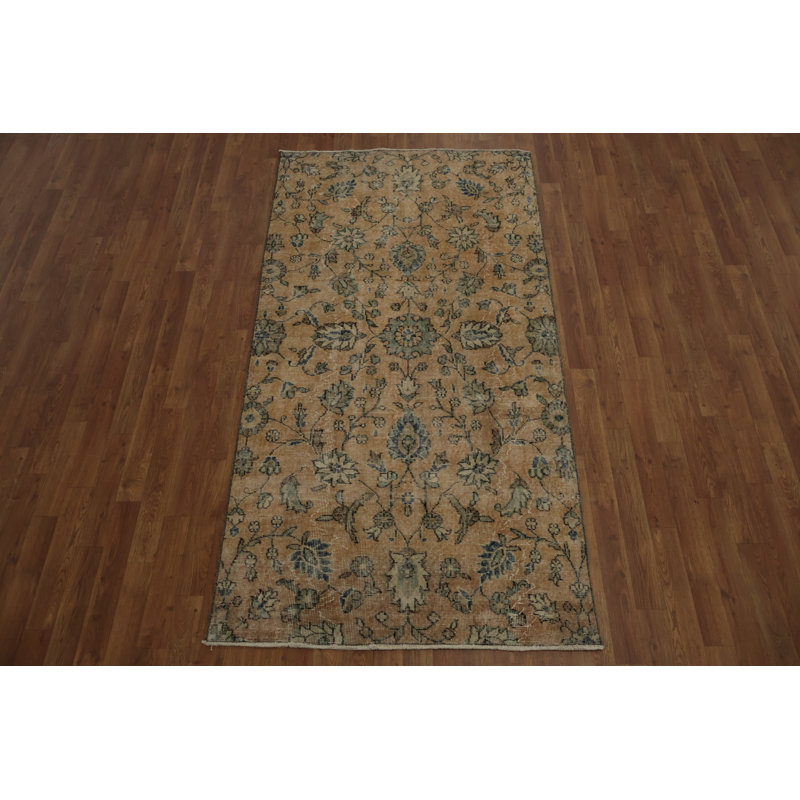 Élégant tapis turc vieilli 4 x 7