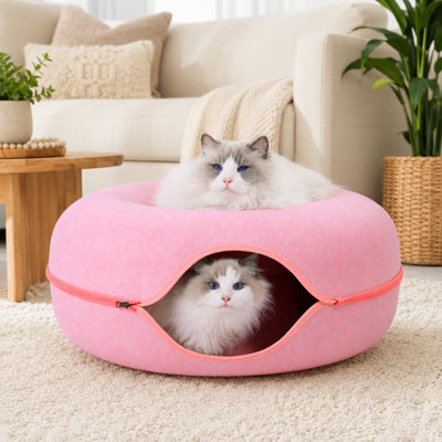 Lit de chat rose en forme de chat pour chats d'intérieur, grand jouet en feutre interactif pour chat, résistant aux plis, résistant aux égratignures et lavable à la machine, enrichit le temps de jeu pour les chats adultes et les chatons