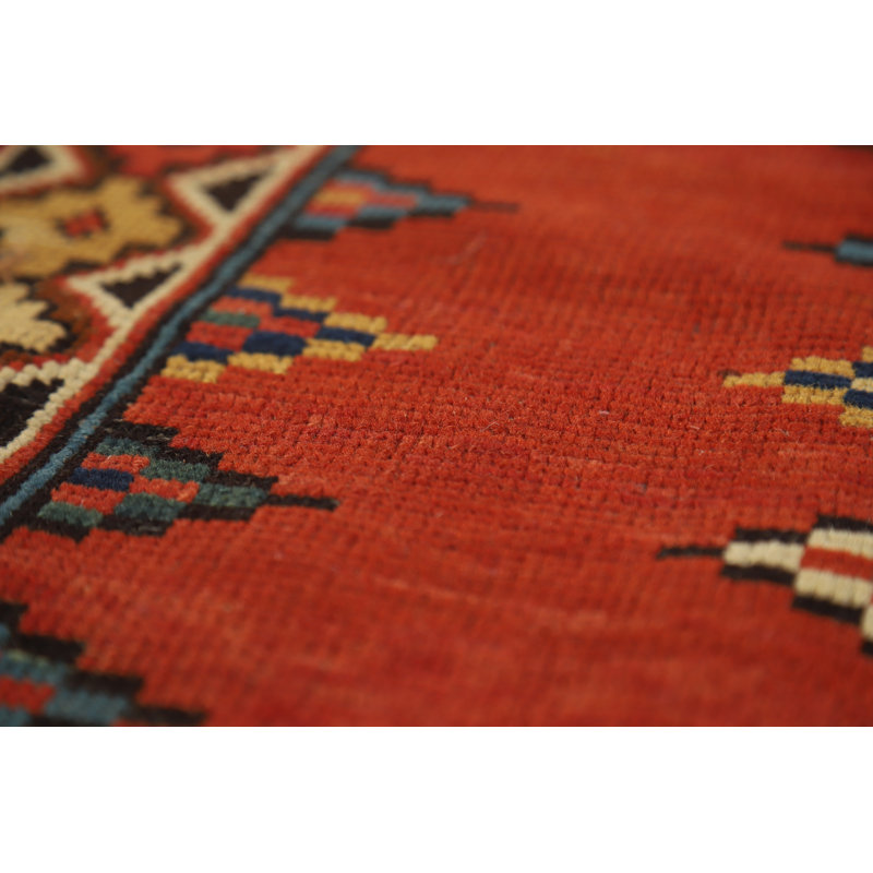 Tapis teint à la main pré-1900