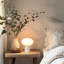 Lampe de table moderne à DEL 9,5 "avec abat-jour ovale en verre givré et port USB-C Ivy Cream-314973729-314867986