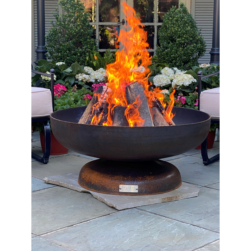 Harrogate Round Steel Wood Burning Fire Pit, 15.5" H x 36" W x 36" D