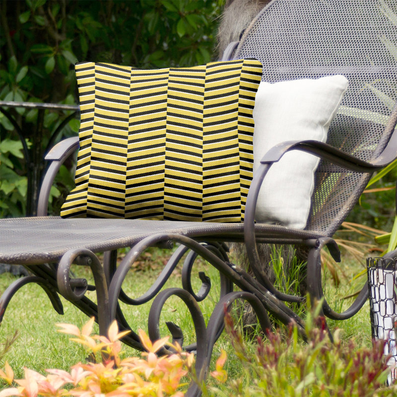 Coussin décoratif d'extérieur à motif géométrique Fractured - moderne, résistant aux rayons UV et aux intempéries, Jaune