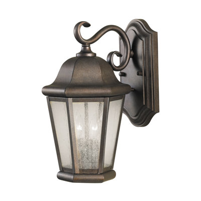 Très grande lanterne murale d'extérieur quatre lumières Martinsville de Génération Lighting 