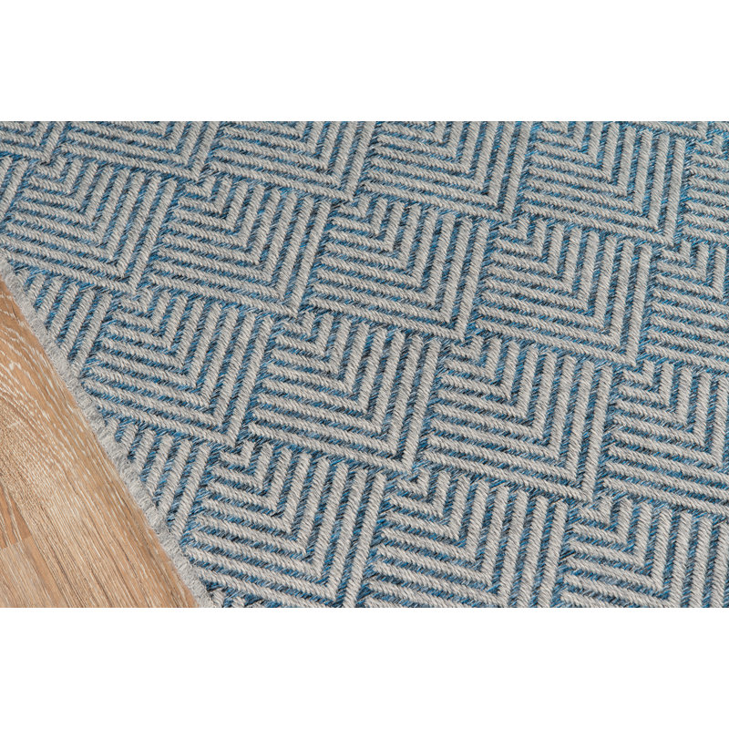 Tapis intérieur / extérieur bleu à motif géométrique Chuong, Rectangle 3 pi 11 po x 5 pi 7 po