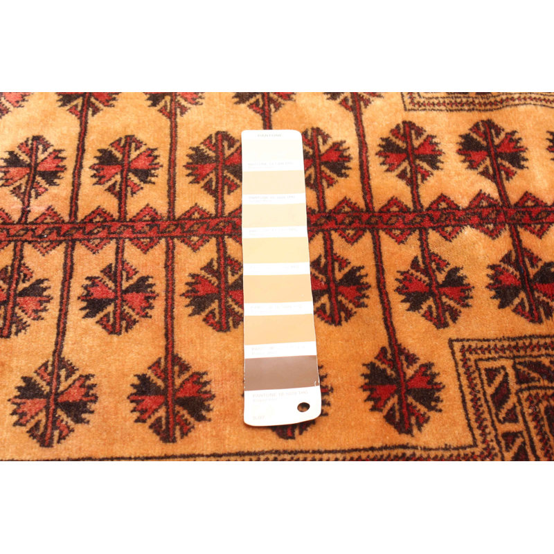 Tapis brun Teimani 3 pi 2 po x 4 pi 11 po