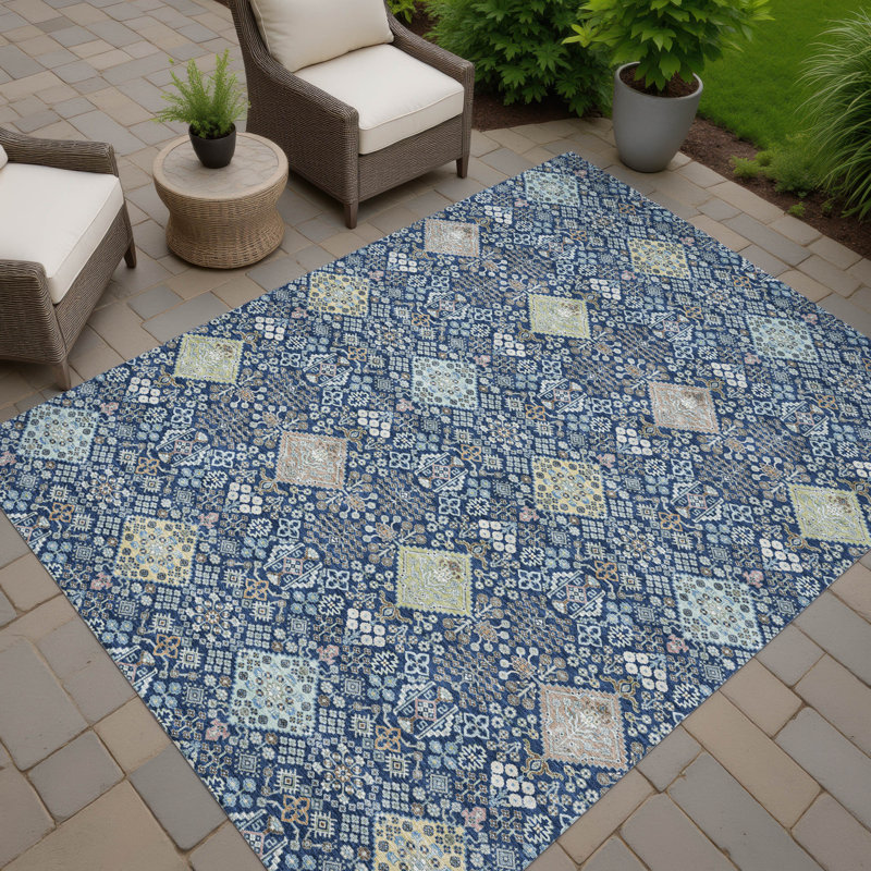 Machine Washable Indoor/Outdoor Chantille ACN2440 Traditional Rug, Navy, 10' x 14'