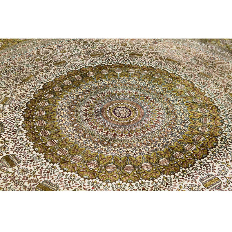 Silk Oriental Area Rug