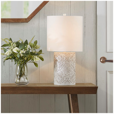 Lampe de table embossée à motif floral