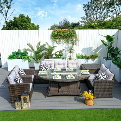 Austwell 5-Person Outdoor Seating Group With Cushions