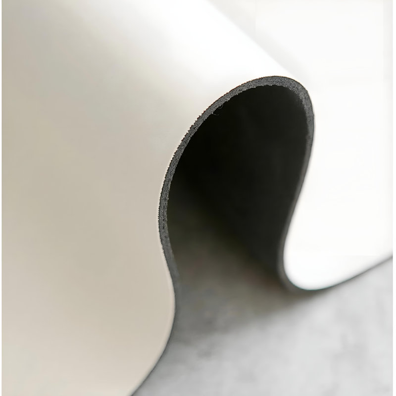 Tapis d'escalier auto-adhésif antidérapant pour usage intérieur