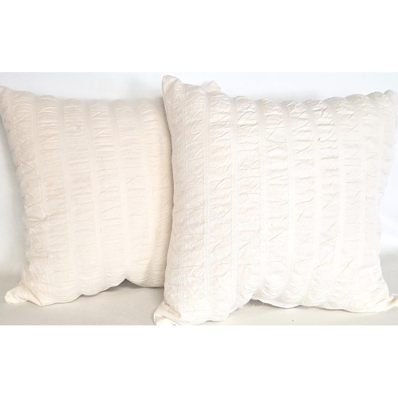 Wrinkled 2-Set Decorative Pillows