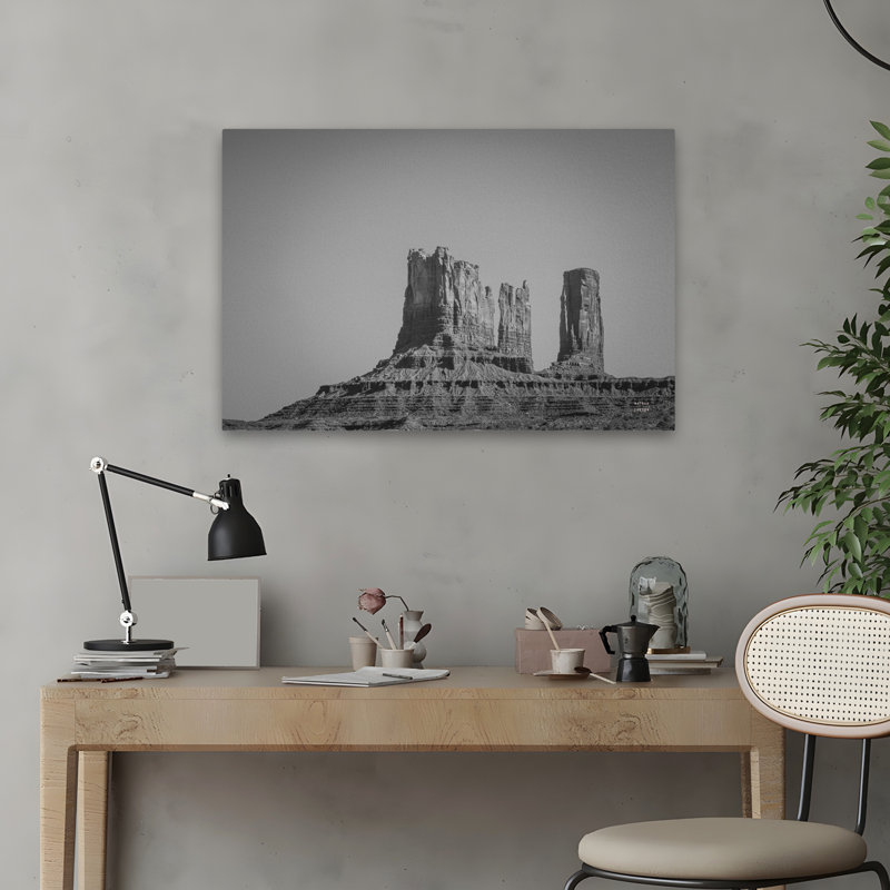 Contemporain Monument Valley II BW, H 24 po x l 16 po