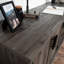 Brun moderne, système d'organisation de tablettes réglables, rangement dissimulé à double porte, présentoir de 1 pouce d'épaisseur, installation facile et rapide, salon, choix de tablettes à usage domestique, dissimulé