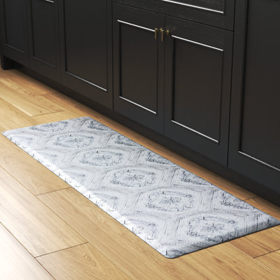 Aleana Damask Water Resistant Anti-Fatigue Kitchen Mat