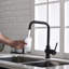 Robinet de cuisine à poignée simple avec accessoires