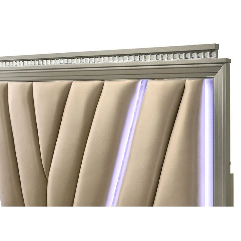 Ensemble de chambre à coucher moderne avec lit à DEL et rangement Flitwick Champagne 4pc
